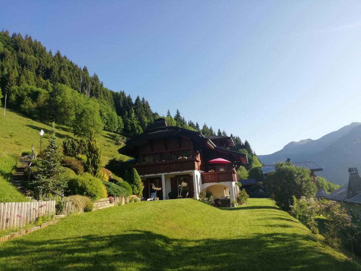 Chambres En Chalet Petit Dejeuner Inclus La Cote d'Arbroz Екстер'єр фото