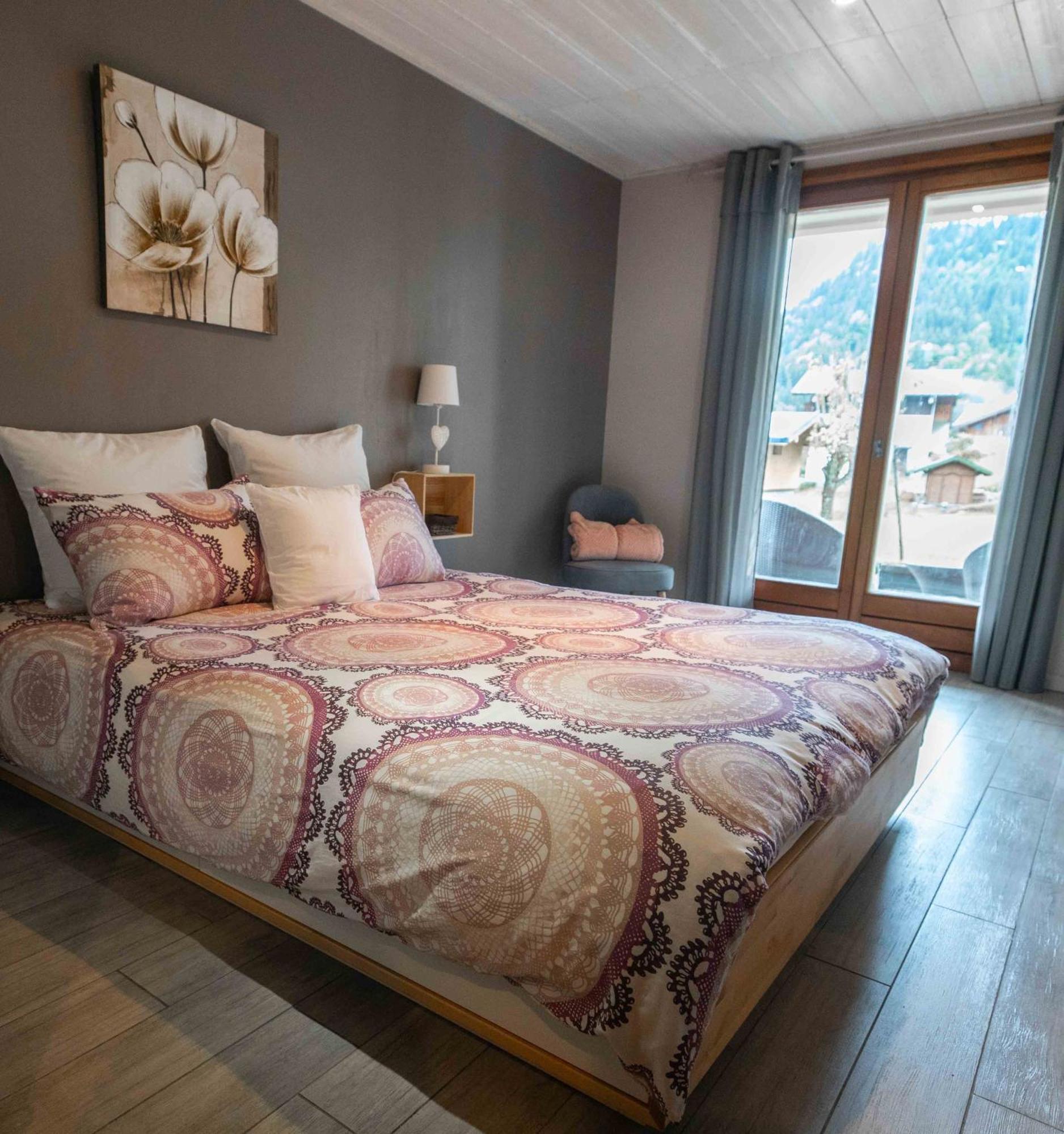 Chambres En Chalet Petit Dejeuner Inclus La Cote d'Arbroz Екстер'єр фото