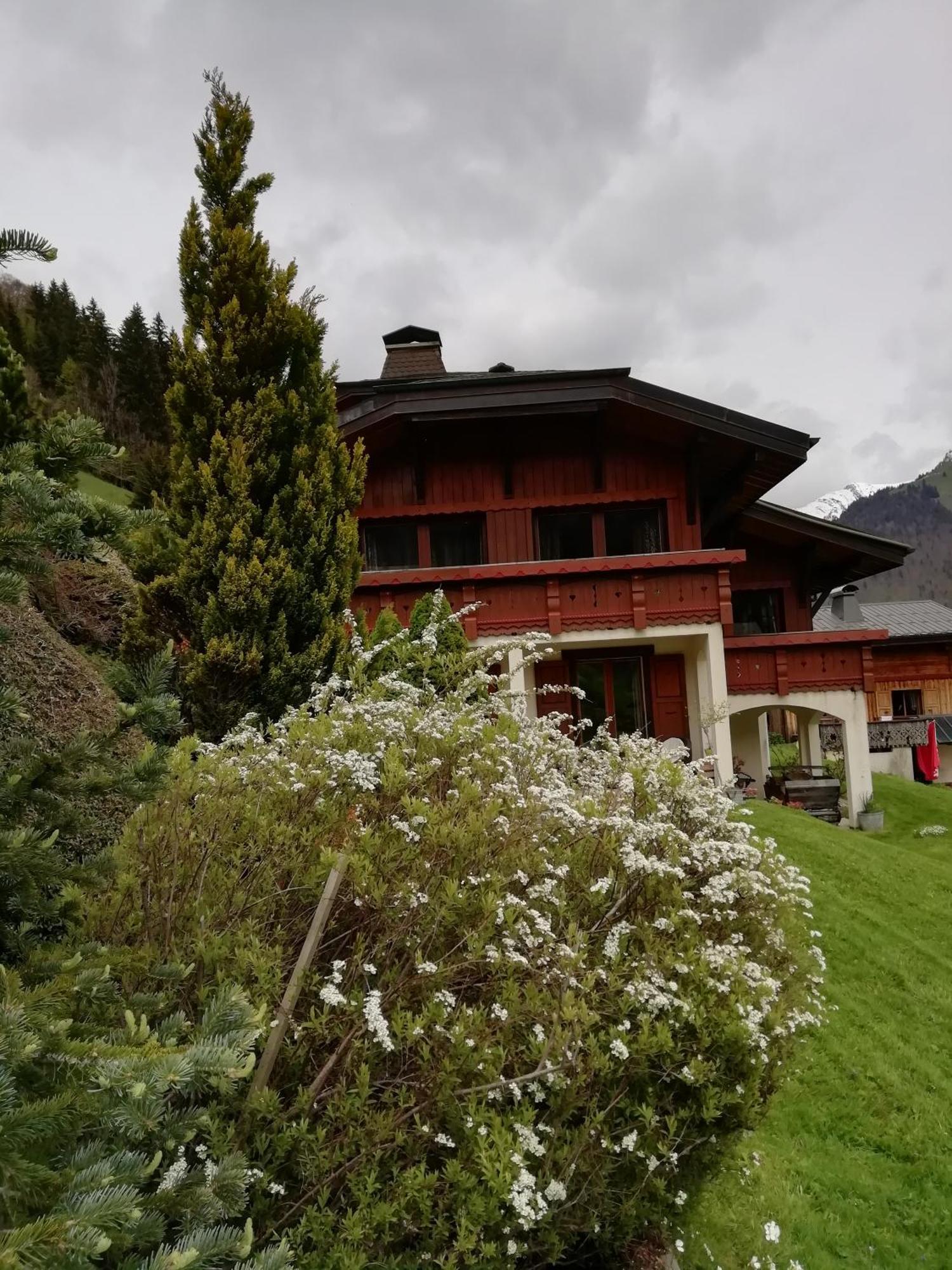 Chambres En Chalet Petit Dejeuner Inclus La Cote d'Arbroz Екстер'єр фото